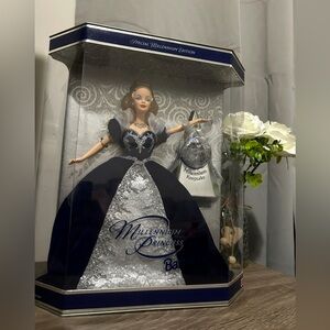 Mattel Barbie Doll Holiday Special Edition Millennium Princess Blonde #23995